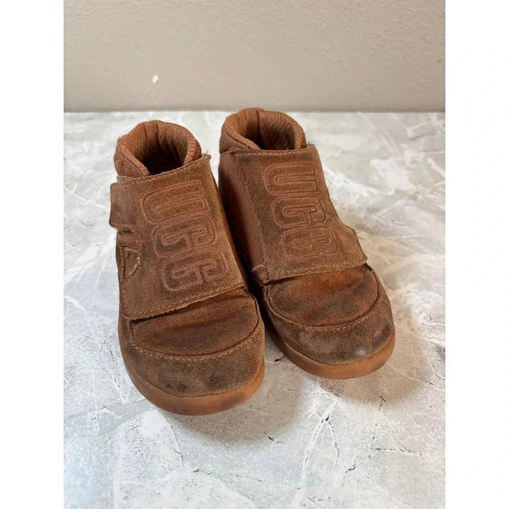 UGG‎ Kids Stryder Chestnut Brown Suede Canvas Mid Top Sneakers Strap Size 10